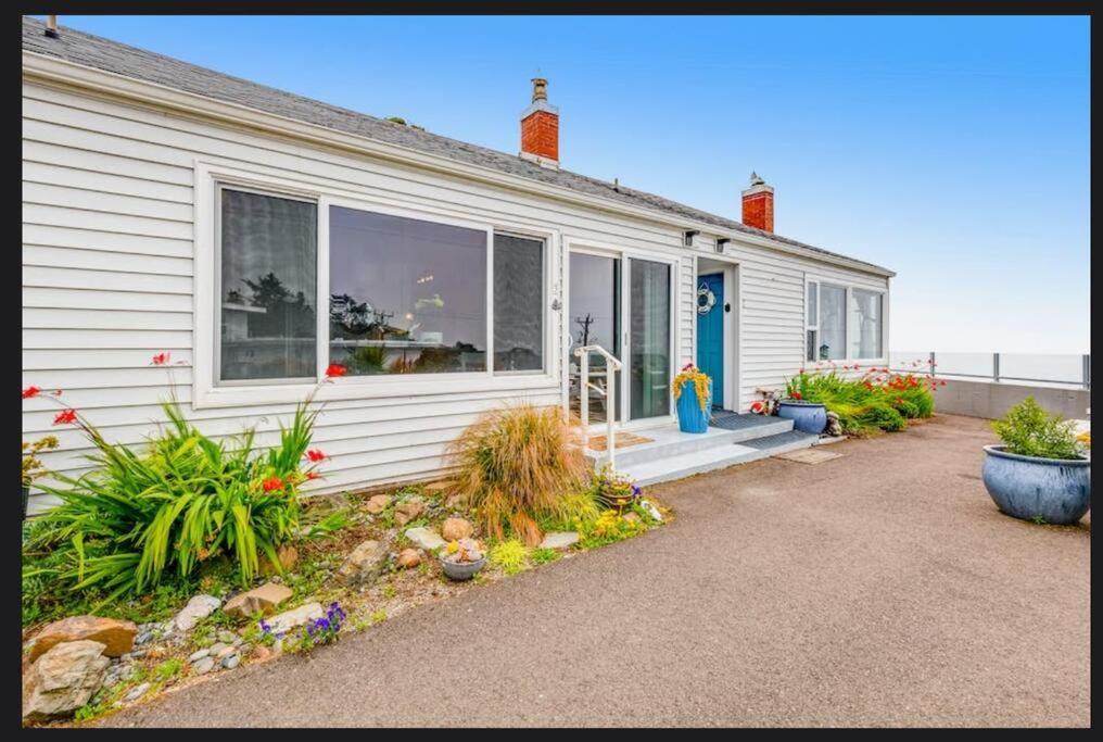 Condo By The Sea 링컨시티 외부 사진