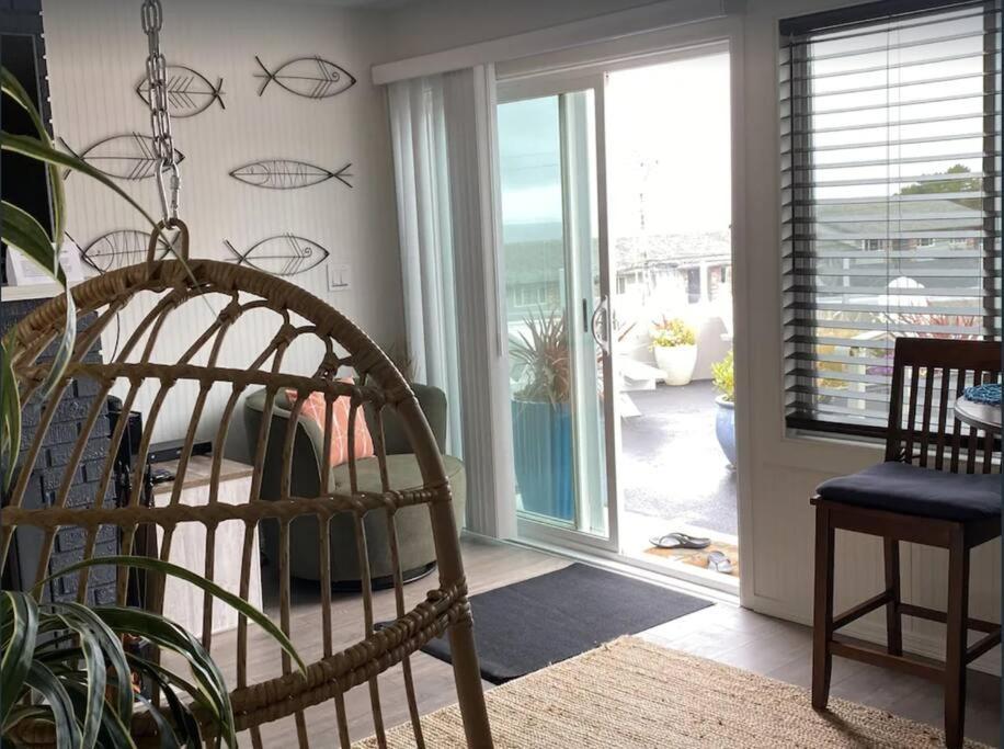 Condo By The Sea 링컨시티 외부 사진